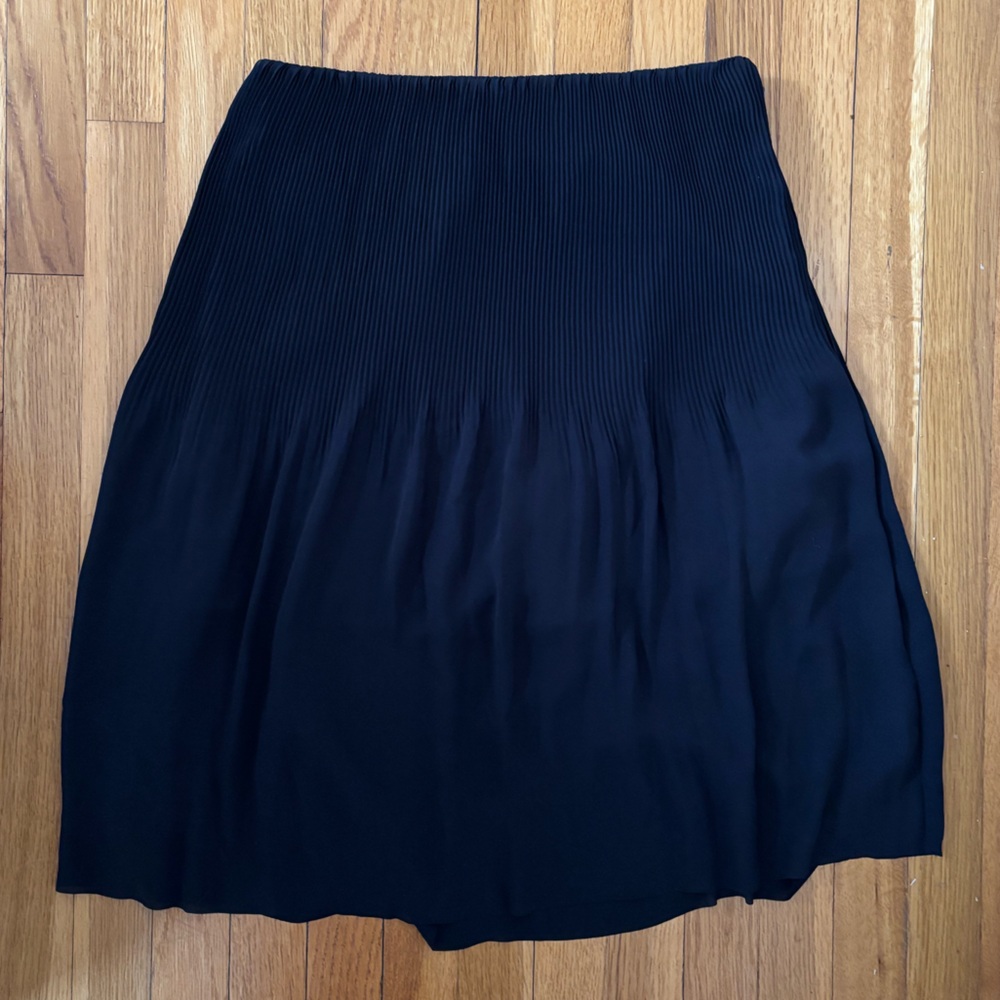 COS Black Pleated Midi Skirt U.S. 8/ EUR 38